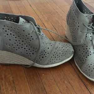 TOMS wedge booties size 10
